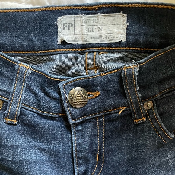 Free People extra flare jeans - Picture 2 of 4